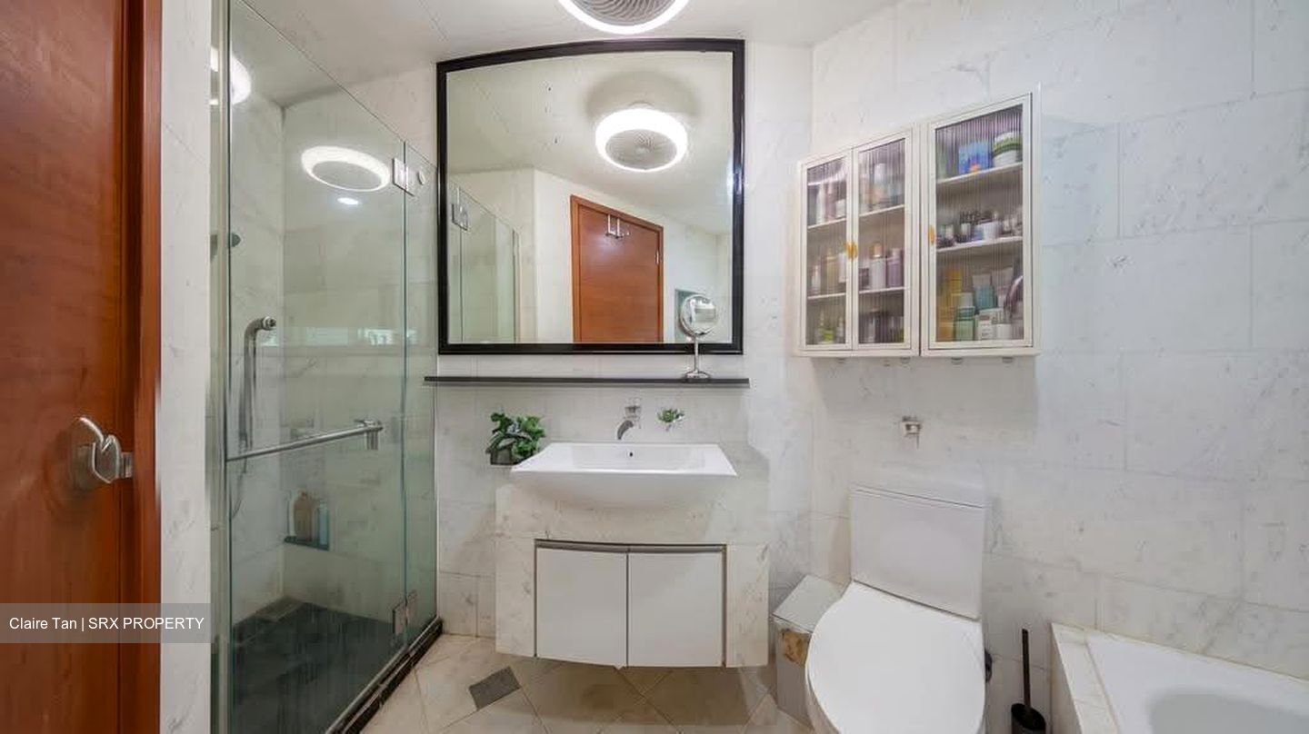 Cote D'Azur (D15), Condominium #630753861